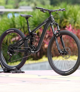 Bicicleta de Montaña Enduro Todoterreno con Cuadro de Aluminio de 12 Velocidades y Suspensión Delantera - Product Image 6