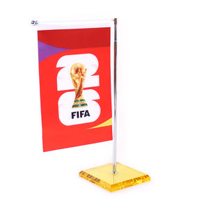Bandiera da Tavolo Personalizzata Mondiale di Calcio 2026 in Tessuto Satinato Premium con Asta in Acciaio Inossidabile e Base in Cristallo Giallo per Ufficio ed Eventi - Product Image 2