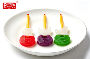 Sucette en forme de guitare, multicolores, saveur de fruits mélangés, bonbons durs sucrés, emballage créatif en boîte - Product Image 6