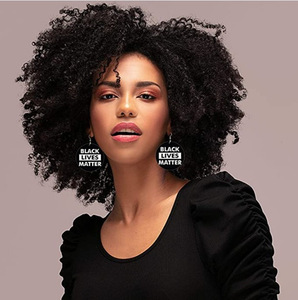 Black Girl Magic Melanin <span class=keywords><strong>Popin</strong></span> Slayin mein Melanin Teint schwarz Exzellenz bae schwarz und gebildet Afro Frauen Holz Ohrringe - Product Image 1