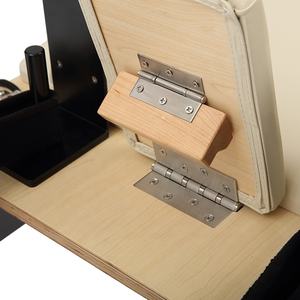 Lit de Pilates semi-surélevé en hêtre durable avec tour pour équipement d'entraînement de <span class=keywords><strong>yoga</strong></span> à noyau semi-suspendu - Product Image 3