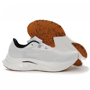 Chaussures de course respirantes à surface en mesh avec plaque en carbone pour les tests de fitness quotidiens, chaussures d'entraînement professionnelles pour la course sur route - Product Image 3