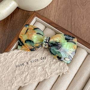 Nouvelle barrette en acétate style coréen avec grand nœud pour femme, épingle à cheveux de haute qualité avec coussinet antidérapant, accessoires capillaires personnalisés en gros - Product Image 5