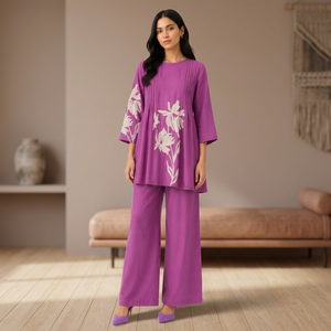 Conjunto de Dos Piezas Bordado de Diseño en Color Morado para Mujer |   Túnica Larga y Pantalones Anchos - Product Image 1