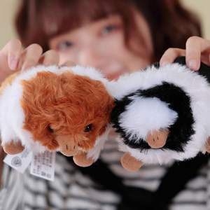 Venta caliente bestias fantásticas Niffler juguete de peluche Animal mágico tomar Moneda de Oro pico de pato negro animales de peluche suaves bestias fantásticas - Product Image 3