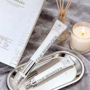 Kit de Dispositivo de Recuperación para Piel Sensible: V21 Time Rewinder con Ampolla Calmante Intensiva para una Calmante y Rápida Recuperación - Product Image 1