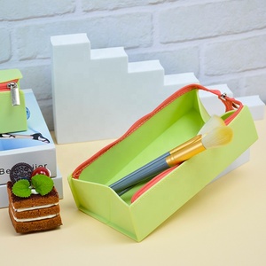 Sac de rangement Wayhive en silicone moulé pour cosmétiques et outils, étui à crayons anti-poussière, <span class=keywords><strong>trousse</strong></span> de maquillage suspendue - Product Image 3