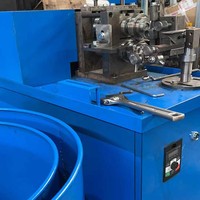 Machine de fabrication de tuyaux flexibles en acier pour l'extrusion de tubes, tuyau d'échappement, tuyau flexible