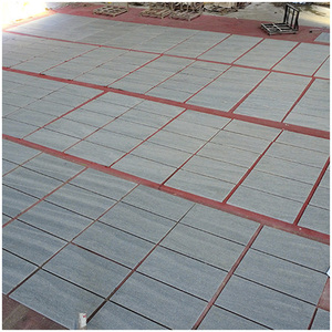 Azulejos <span class=keywords><strong>de</strong></span> Granito Gris Nero <span class=keywords><strong>Santiago</strong></span> Flameado para Pisos y Paredes Exteriores Industriales, Uso Comercial en Exteriores <span class=keywords><strong>de</strong></span> Edificios, Precio al por Mayor - Product Image 3