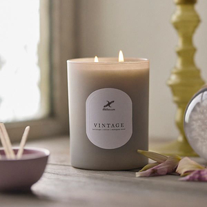 AIKUN Luxury Soy Wax Scented <b>Candles</b> OEM Factory <b>Bulk</b> Customization Scented <b>Candle</b> for Home Decor Living Room Bedroom Spa - Product Image 1