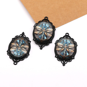 Colgante Retro de Aleación de Zinc con Diseño de Libélula, Amuleto Temático de Insecto con Engaste de Bisel, Material para Joyería DIY, Accesorio Unisex - Product Image 1