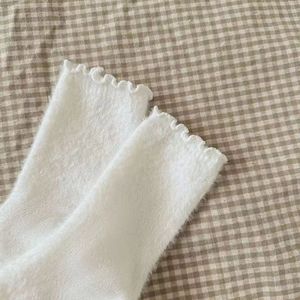 Women's Mid Calf Mink Fleece <b>Socks</b> Thick <b>Soft</b> Anti Odor Warm Fluffy <b>Socks</b> With Ruffled Trim - Product Image 2
