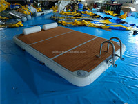 Plateforme flottante gonflable à motif teck avec échelle en acier inoxydable, ponton flottant pour yacht, pour la détente en mer ou en lac