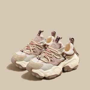 Chaussures de style marche, nouvelle semelle épaisse, plateforme, chaussures de course décontractées, baskets chunky pour femmes 2024 - Product Image 1
