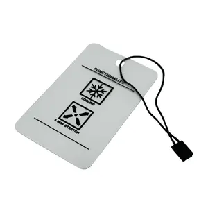 Étiquette volante personnalisée de luxe étiquette volante en PVC pour vêtement étiquette volante avec logo pour vêtements et sacs