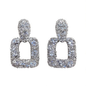 Orecchini pendenti di lusso in argento 925 placcato oro bianco con cristalli, forma geometrica e montatura a griffe, per donna, gioielli da festa - Product Image 1