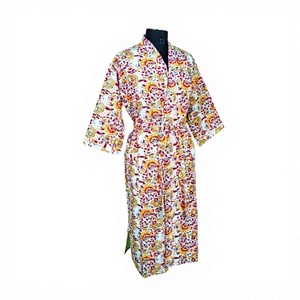 WOODEN BLOCK CRAFT INDIA Women's Hand-painted <b>Pattern</b> <b>Quilted</b> <b>Jacket</b> 100% Organic Cotton Three Quarter Sleeve Reversible - Product Image 1