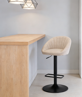 Nouvelle chaise de bar à hauteur de comptoir au design tendance, rembourrée avec dossier en métal pour bar et cuisine