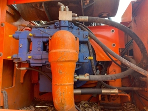 Excavadora DOOSAN DH420LC-7 Usada en Buenas Condiciones, 42 Toneladas, Motor, Bomba de Engranajes y Rodamientos de Origen Japonés, Precio Bajo - Product Image 6