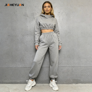 Set di felpe Crop con cappuccio da donna abbigliamento personalizzato da donna in due pezzi Set Jogger da palestra pantaloni sportivi Casual e felpa con cappuccio da donna - Product Image 4