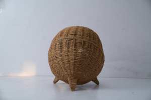 Erhöhtes Katzenbett Umweltfreundliche Rattan-Konstruktion Langlebiges Design Weiches Komfortbett für Pelzige Haustiere Papierseil-Tierhaus - Product Image 2