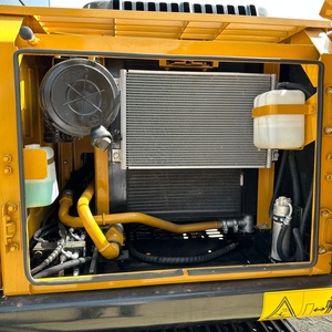 รถขุดดินสำหรับงานเทศบาล เครื่องยนต์ทรงพลัง สภาพใหม่ 90% น้ำหนัก 13.5 ตัน ยี่ห้อ Sany รุ่น SY135C รถขุดตักดินมือสอง - Product Image 6