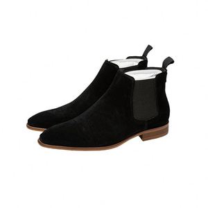 Nouvelles bottes d'hiver pour hommes en daim marron élégantes et tendance, de style décontracté, fabriquées sur mesure de haute qualité - Product Image 2