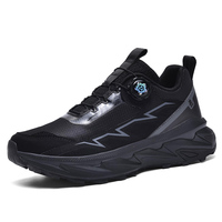 Chaussures de course athlétiques blanches et noires pour hommes, taille US 13 14 EU 47 48, avec système de fermeture pour une performance sportive confortable