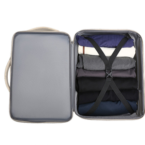 Mochila Deportiva Personalizada de Gran Capacidad con Puerto de Carga USB, Cierre de Cremallera de Poliéster, Forro Impermeable, Mochila para Portátil - Product Image 3