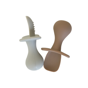 Ensemble de cuillères en silicone pour bébé, anti-étouffement, sans BPA, qualité alimentaire, pour les premiers repas des tout-petits de 0 à 12 mois, couverts pour enfants, kit de repas - Product Image 2
