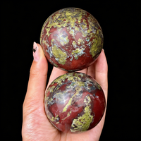 Vente en gros de cristaux naturels artisanaux, boule de cristal de haute qualité, sphère de pierre de sang de dragon pour la décoration et les cadeaux