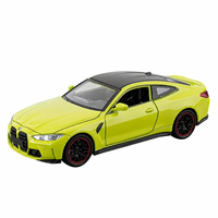 Modèle de voiture berline en alliage moulé sous pression à l'échelle 1/32 avec 4 pièces ouvrables, fonction de recul, lumières et sons simulés, et carrosserie en alliage