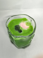 Poudre de Matcha sans produits chimiques, en sachets souples et bocaux métalliques, production stable pour les pâtisseries (OEM)