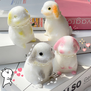 ของเล่นบีบกระต่าย TPR ทำมือ เนื้อนุ่มพิเศษ ของเล่นบีบคลายเครียดสำหรับผู้ใหญ่และเด็ก - Product Image 1