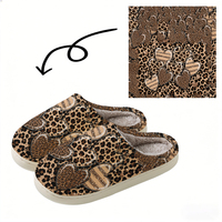 Chaussons en peluche motif cœur léopard, antidérapants et confortables, pour couples et tous les âges, à porter en intérieur et en extérieur, pour un usage décontracté