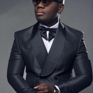 Abiti da <span class=keywords><strong>uomo</strong></span> Slim Fit a scacchi neri con doppio petto per <span class=keywords><strong>smoking</strong></span> da sposo due pezzi Set completo giacca con pantaloni alla moda - Product Image 2