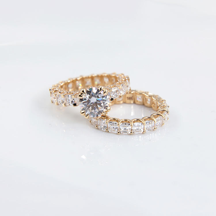 เยลโลว์โกลด์ 14K