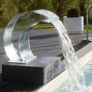Wasserfee Outdoor-Kunstpool aus Acryl und Edelstahl mit Wasserfall-Dusche, Massagefunktion und modernem Design für den Garten - Product Image 6