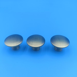 Zinc Alloy Furniture <b>Knobs</b> Round Cabinet Handles Durable Minimalist Design <b>Copper</b> Color - Product Image 2