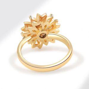Anillo Ajustable de Cobre Chapado en Oro para Mujer, Diseño de Flor Brillante con Circonitas, Anillo Giratorio Antiestrés - Product Image 5