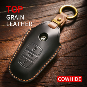 Suitable for <b>old</b> Volkswagen Touareg <b>key</b> cases, specifically for 13/14/15/16/17 model Touareg leather car keychains - Product Image 2