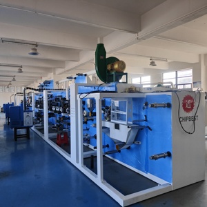 Machine de fabrication de couches pour adultes, machine de fabrication de serviettes hygiéniques - Product Image 3