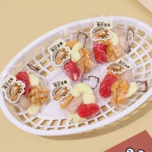 ของเล่นบีบคลายเครียดสำหรับเด็กผู้หญิง รูปทรงอาหารจำลอง ถั่ว ของเล่นบีบคลายความเครียด บรรเทาความวิตกกังวล ผลิตจากวัสดุ TPR - Product Image 3