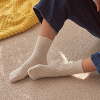 Chaussettes hautes en chanvre Crane Anti-transpiration Bulle blanche Fraîche Respirante Bactériostatique Neutre Douce Déodorante Design rayé