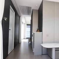 Maison capsule préfabriquée en aluminium avec revêtement de sol SPC, maison capsule spatiale pour projets d'hébergement en camping panoramique