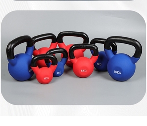 <span class=keywords><strong>Kettlebell</strong></span> en fonte noire avec revêtement poudré, 4 à <span class=keywords><strong>32</strong></span> <span class=keywords><strong>kg</strong></span>, personnalisable avec logo, coque moulée, creuse, avec ou sans anneaux colorés - Product Image 3