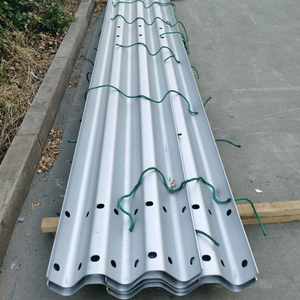 Barandilla de carretera de dos ondas, máquina de <span class=keywords><strong>formaci</strong></span>ón de rollos de placa de barra protectora de carretera, última novedad - Product Image 1