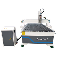 Máquina Router CNC 1325 de 3.2/5.5kw con Cama de Vacío, Torno y Bomba, Utilizada para Cortar Madera y Puertas