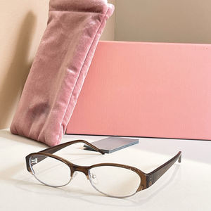 แว่นกันแดดทรงสี่เหลี่ยมกรอบเต็ม รุ่นพรีเมียมใหม่ ปี <span class=keywords><strong>2026</strong></span> สำหรับผู้หญิง ทำจากอะซิเตท ป้องกันรังสียูวี 400 ขนาด 148 มม. แฟชั่นระดับไฮเอนด์ - Product Image 5