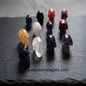 Crâne en cristal sculpté en pierre précieuse naturelle Lapis Lazuli, sculpture en pierre semi-précieuse, figurine de cristal de guérison Reiki, artisanale 2 - Product Image 6
